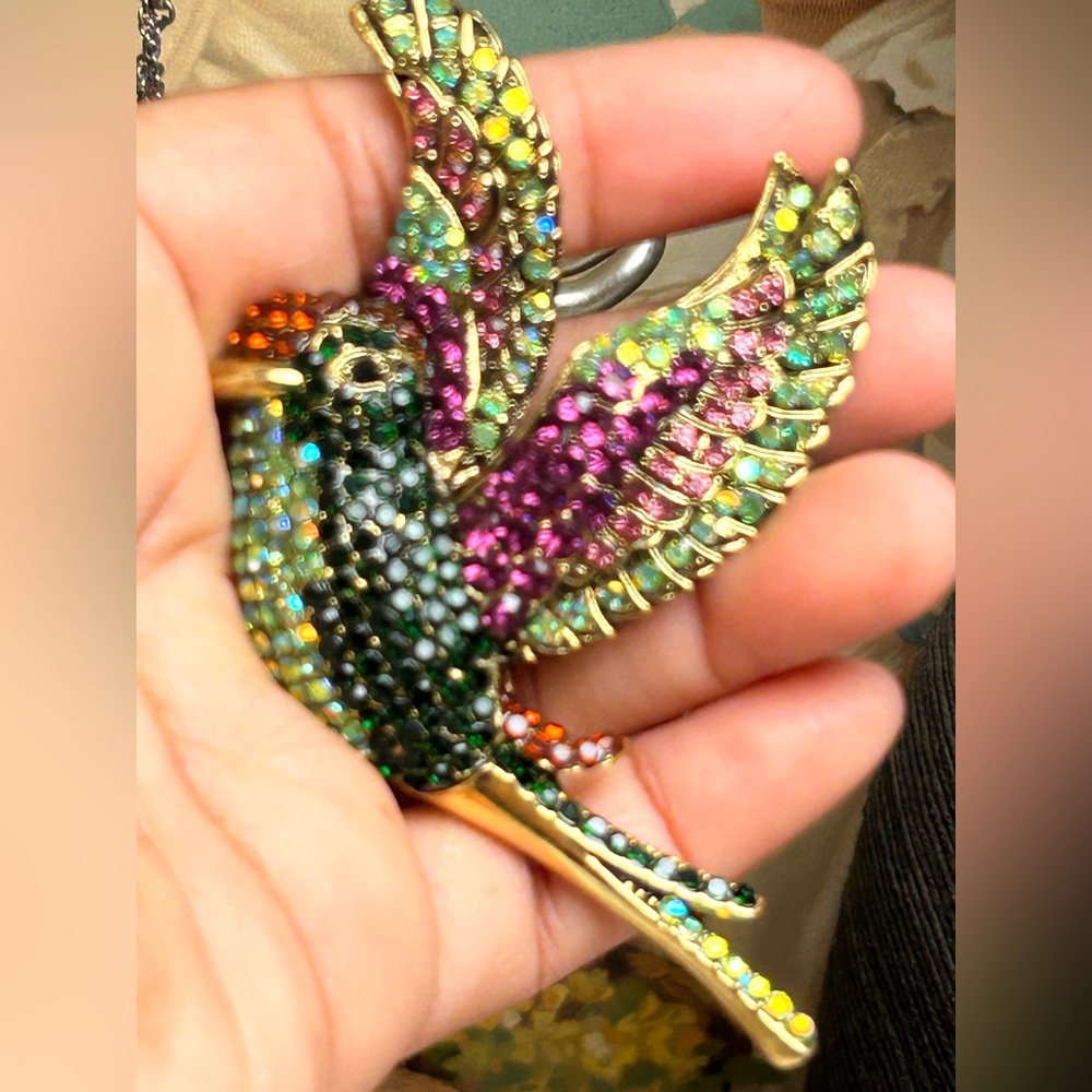 Crystal Hummingbird Pet Pendant Necklace - Multicolor